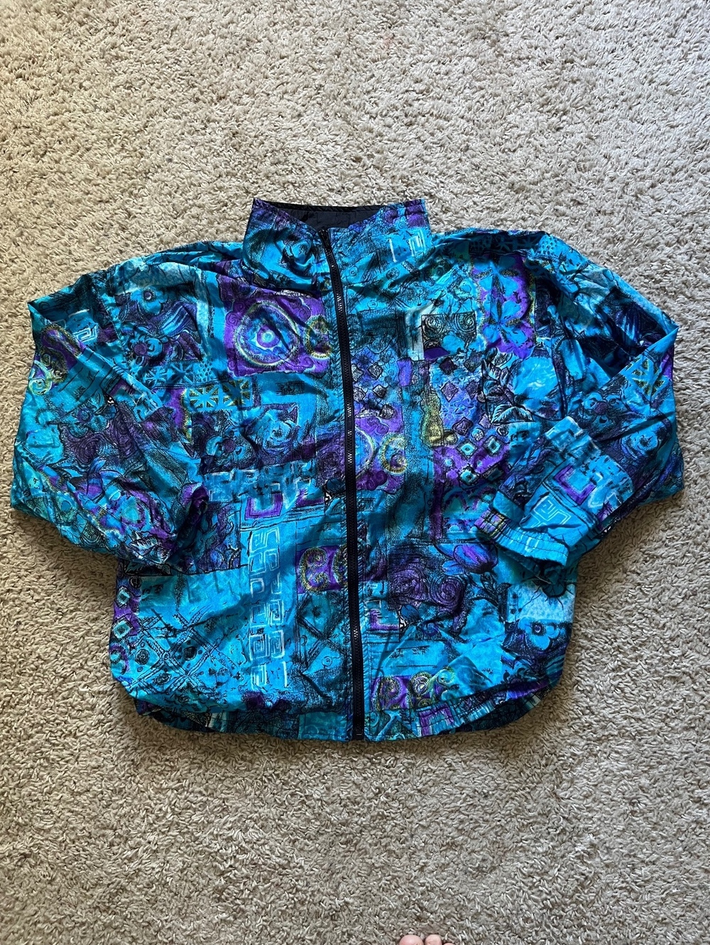 Slade VTG Women’s Blue And Purple AOP Windbreaker XL